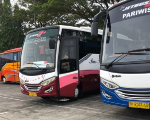 Sewa Bus Pariwisata Medan – Solusi Transportasi Rombongan Nyaman & Aman