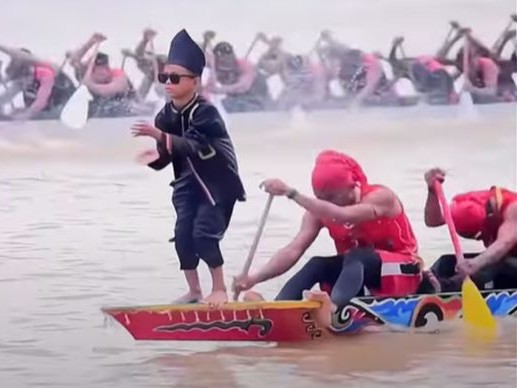 Comfortable Car Rental from Pekanbaru to Teluk Kuantan – Pacu Jalur Festival 2025