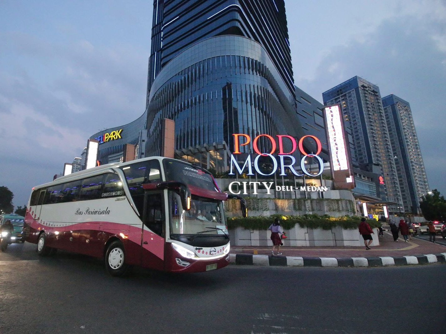 Rental Mobil Medan Kota – Armada Lengkap & Layanan Profesional | Station Rental