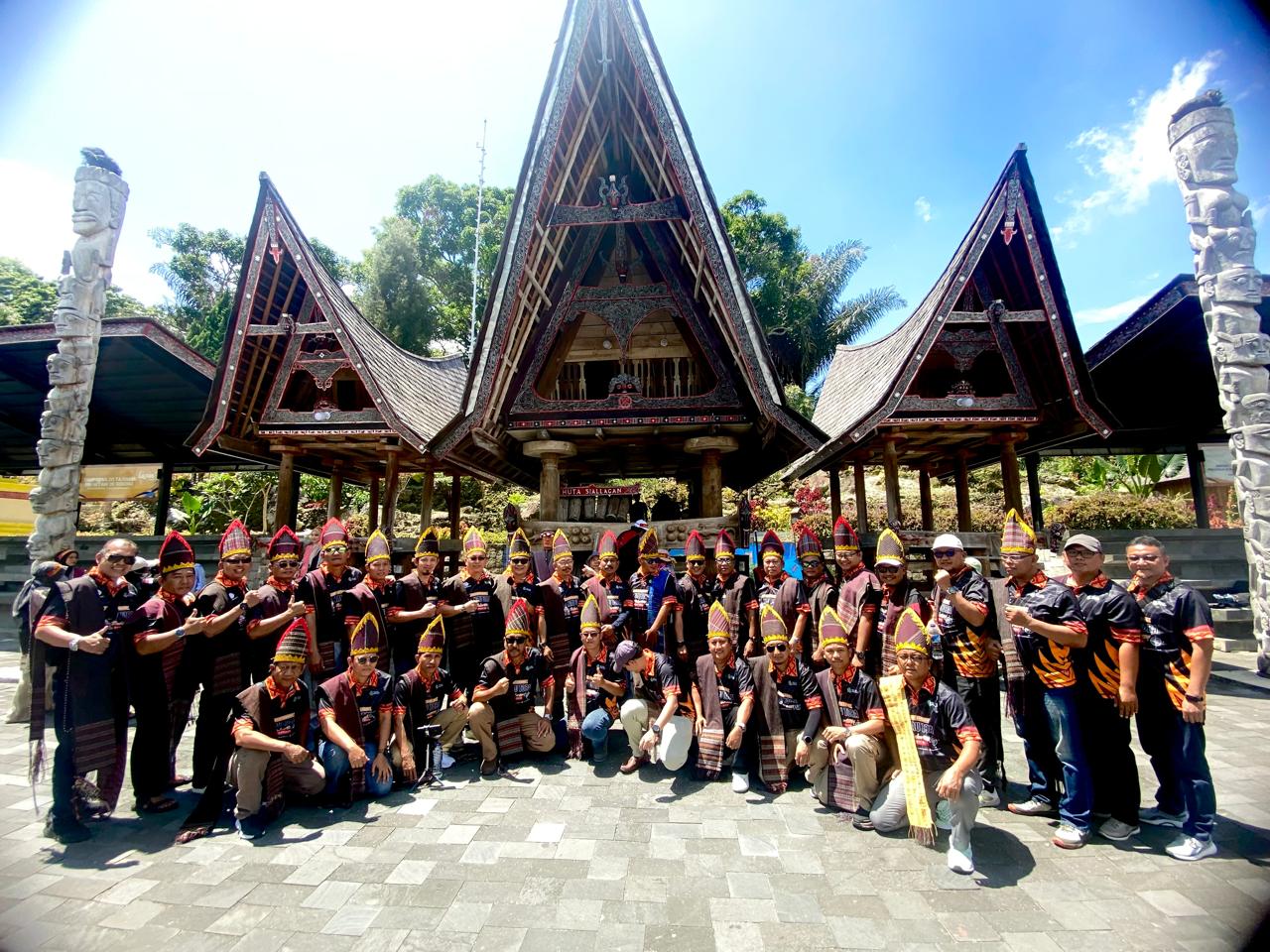 Tour Danau Toba - Eksplorasi Alam & Budaya Bersama Pravda Holidays